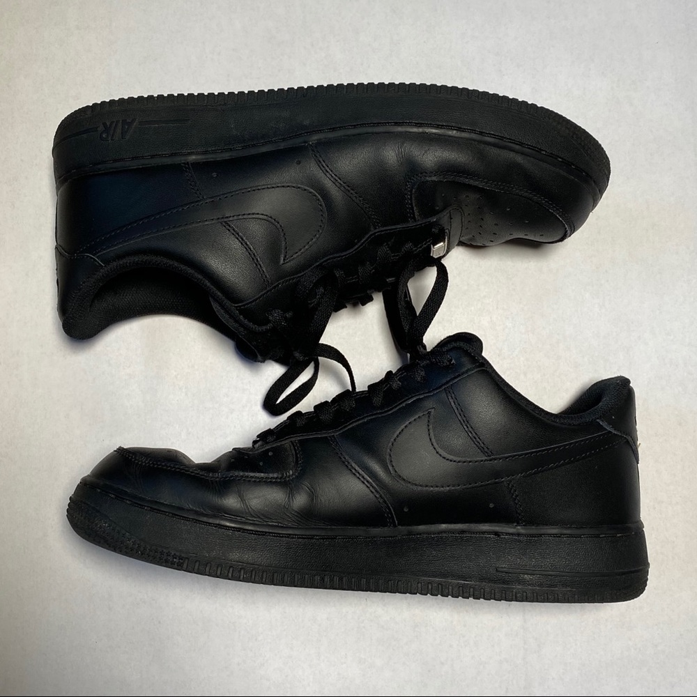 COPY - Nike Air Force 1 Black Worn Size 12